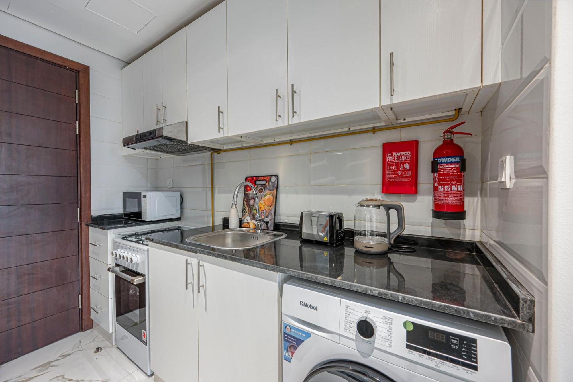 Apartment Charming With Dubailand Charm